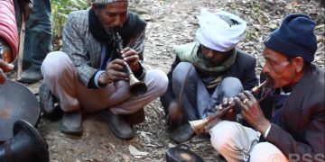 आधुनिक बाजाको आगमनसँगै परम्परागत पञ्चेबाजा बजाउने हराउँदै चलन