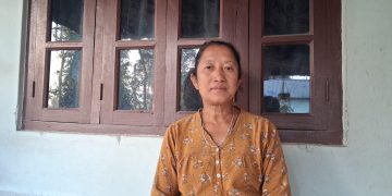 ऋण, गरिबी र सन्तानको भविष्यले जब एकैचोटि थिच्छ, तब आफ्नै माटो छोड्नुबाहेक अरू विकल्प बाँकी रहँदैन