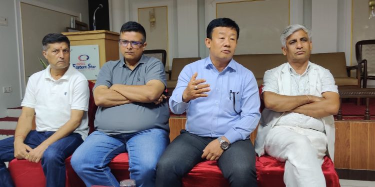 ‘पार्टी सुधारका लागि दबाब’ : कांग्रेस इतर पक्ष विराटनगरमा भेला गर्दै