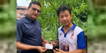 मेयर बन्ने लक्ष्यसहित एमाले त्यागेर रामप्रसाद चौलागाईं हर्क साम्पाङको पार्टीमा
