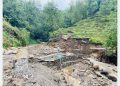 पहिरोले सङ्खुवासभाको पाँचखपन–चैनपुर सडक अवरुद्ध, आवागमन ठप्प