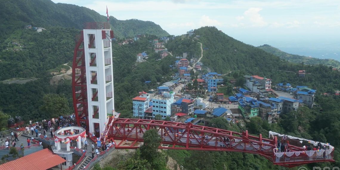 भेडेटार स्काइ वाकमा भारतीय पर्यटकको आकर्षण