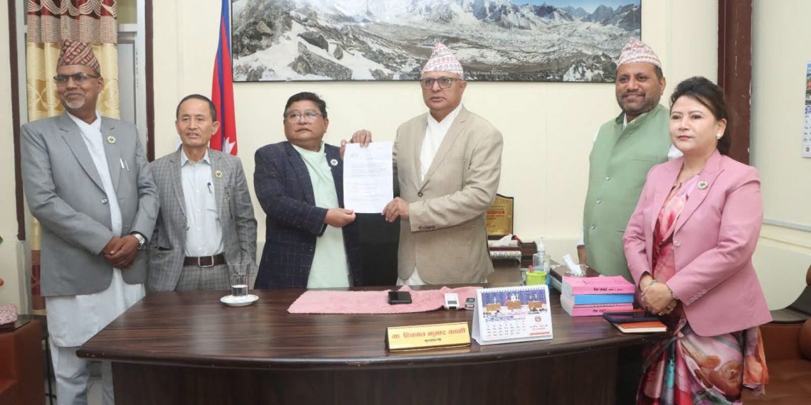 कोशी प्रदेश सरकारबाट बाहिरिए कांग्रेसका मन्त्रीहरू