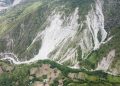 पहिरोले सिद्धिचरण लोकमार्गमा सास्ती