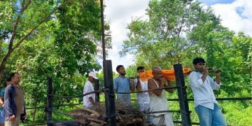 इटहरीमा कोरियाको सपना देखेका अनोज : ‘चीन पुगे’ भन्दै ढाँटिए, त्यसपछि कुशको शवमा बिदाइ