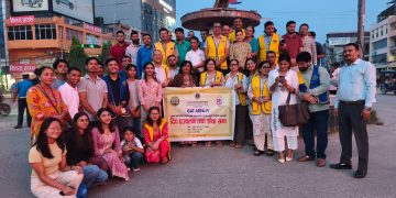भोटेकोशी बाढीका मृतकप्रति इटहरीमा दीप प्रज्वलन