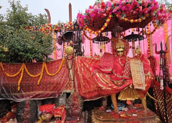 ताप्लेजुङस्थित पाथीभरा मन्दिरकाे सजावट